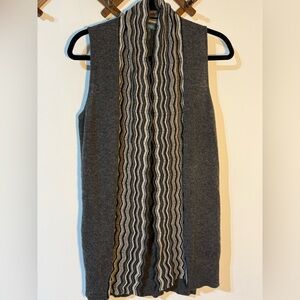 Griffen 100% Cashmere Long Drapey
Sweater Vest size small Gray
Tan Black Stripes